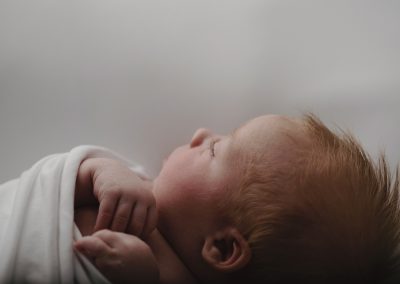 newborn baby glasgow, swaddled newborn baby, baby portrait glasgow